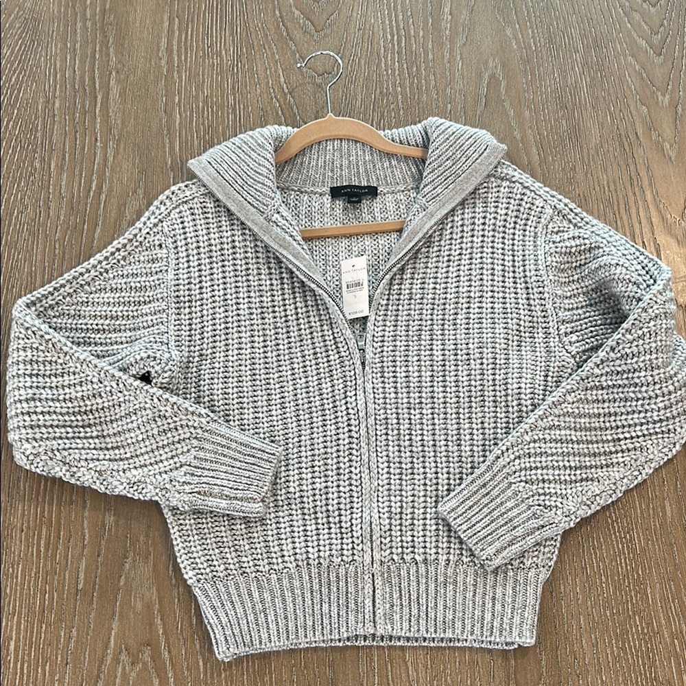 Ann Taylor Gray Chunky Knit Cardigan Sweater